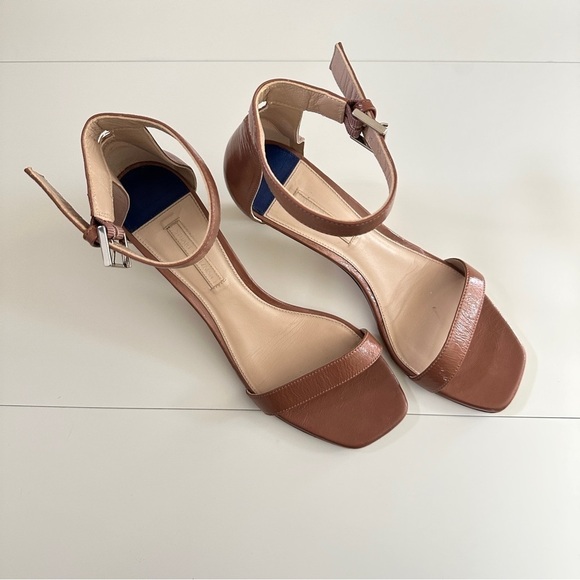 Stuart Weitzman Women's Ankle Strap Open Toe Heels Sandals in Blush Pink sz 8M - Picture 3 of 16